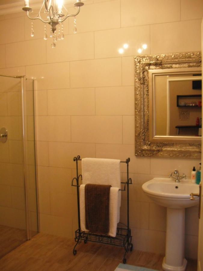 The Lighthouse Guesthouse Colesberg Extérieur photo